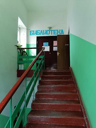 Продается здание п. Усть-Нера