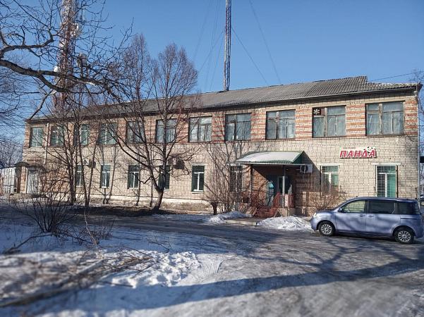 Продается здание п. Сибирцево